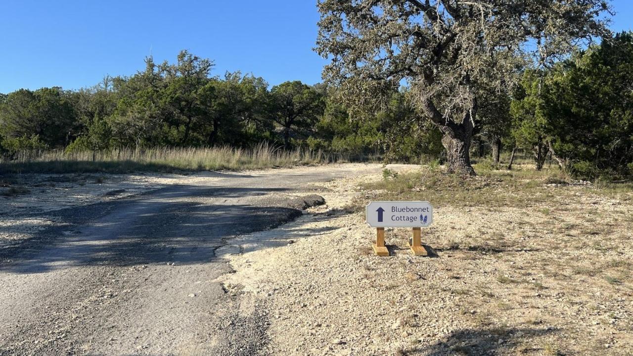 Hill Country Highland'S Bluebonnet Cottage Marble Falls Dış mekan fotoğraf